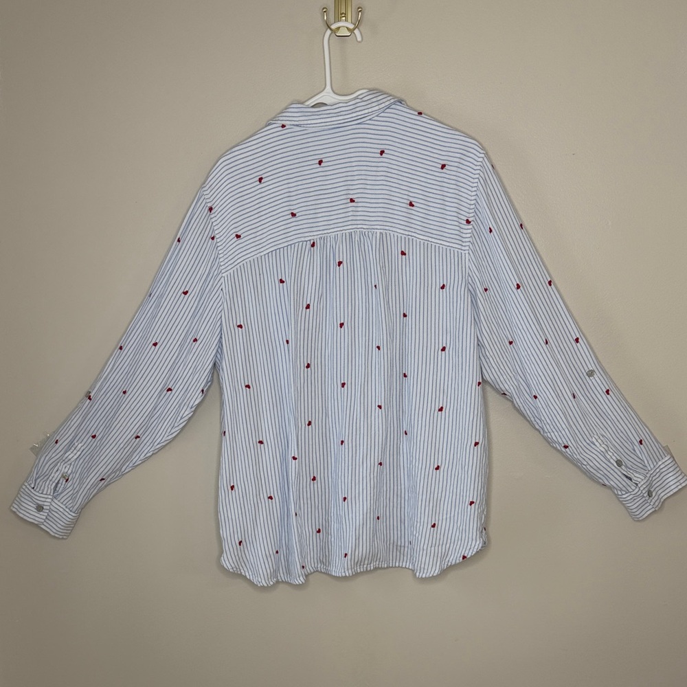 Time and Tru Heart Button Down Shirt Size XXL - Picture 8 of 8